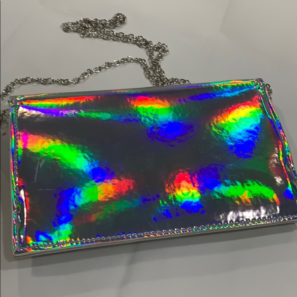 HOLOGRAPHIC CLUTCH OR CROSSBODY BAG! - Picture 3 of 8